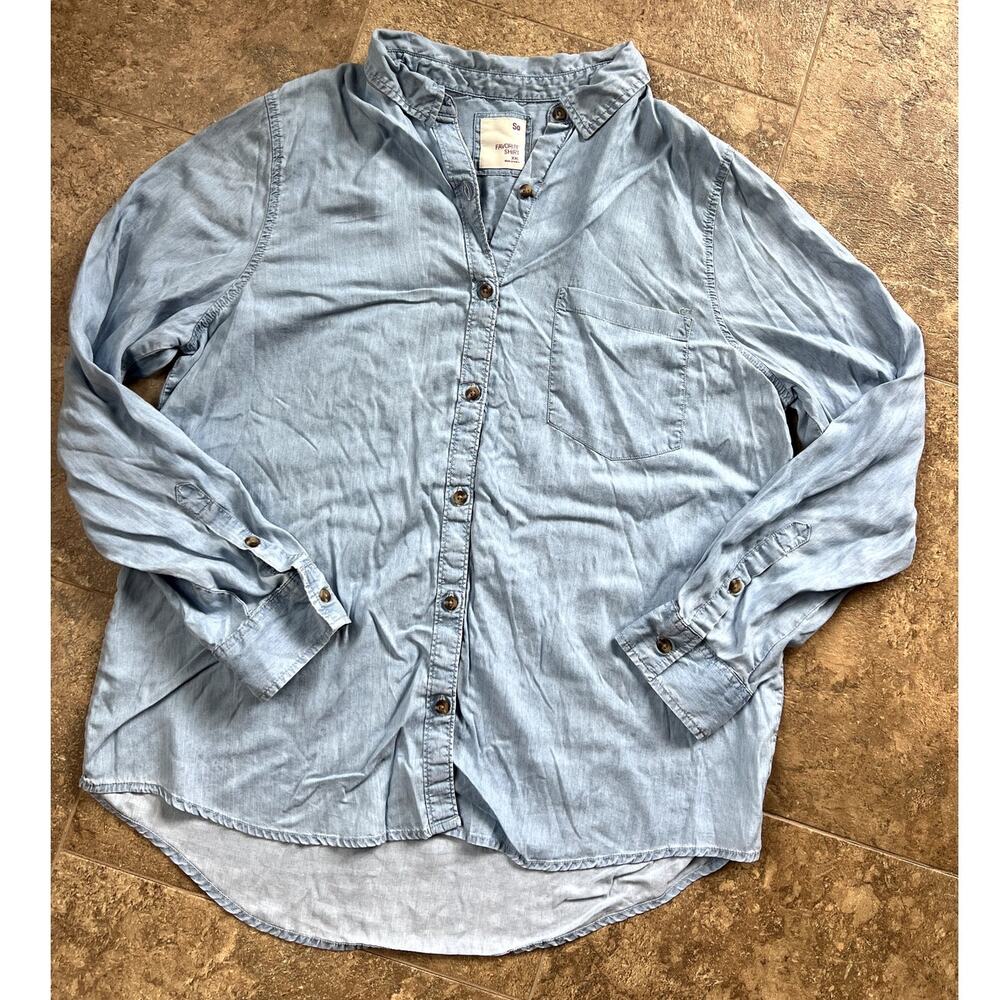 So Favorite Chambray Long Sleeve Button Down Shirt, Women's size XXL